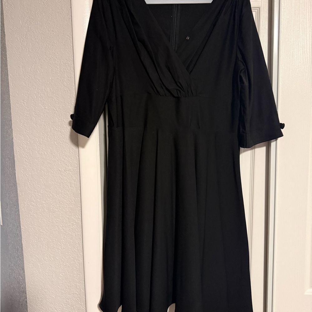 Elegant Black V-Neck Dress